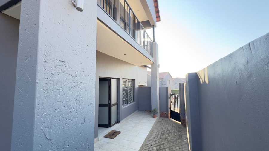 4 Bedroom Property for Sale in Wild Olive Estate Free State